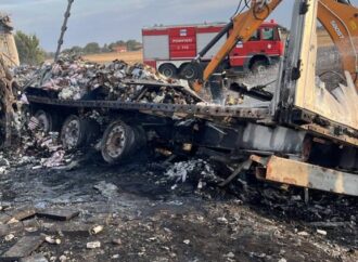 Trafic blocat timp de șase ore după un accident în Mehedinți!