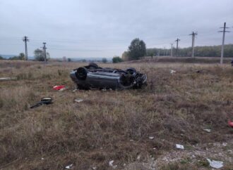 Tânăr decedat la Vlăduleni! O victimă la spital, un pasager a părăsit locul tragediei