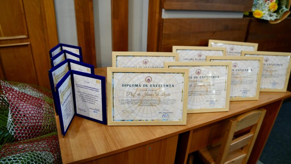 Consiliul Județean Vâlcea – 75 de ani de sprijin pentru Biblioteca „Antim Ivireanul” - 31 octombrie 2025 AccentNews.ro