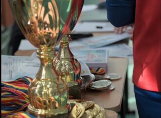 13 sportivi de la ACS X.P.Karate Țicleni, medaliați la Alba Iulia