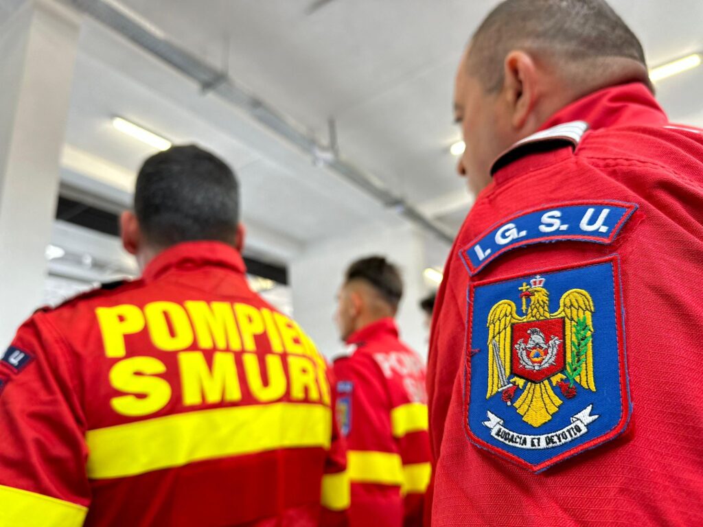 Pompierii din Novaci au sediu nou - 3 octombrie 2025 AccentNews.ro