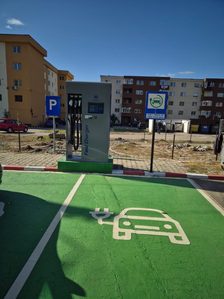 Cinci stații de încărcare pentru mașini electrice, inaugurate la Mătăsari - 20 octombrie 2025 AccentNews.ro