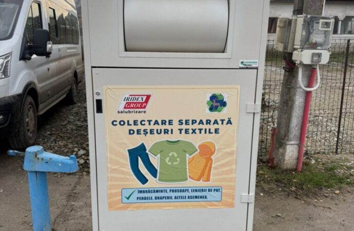 Containere pentru textile la Bolboși