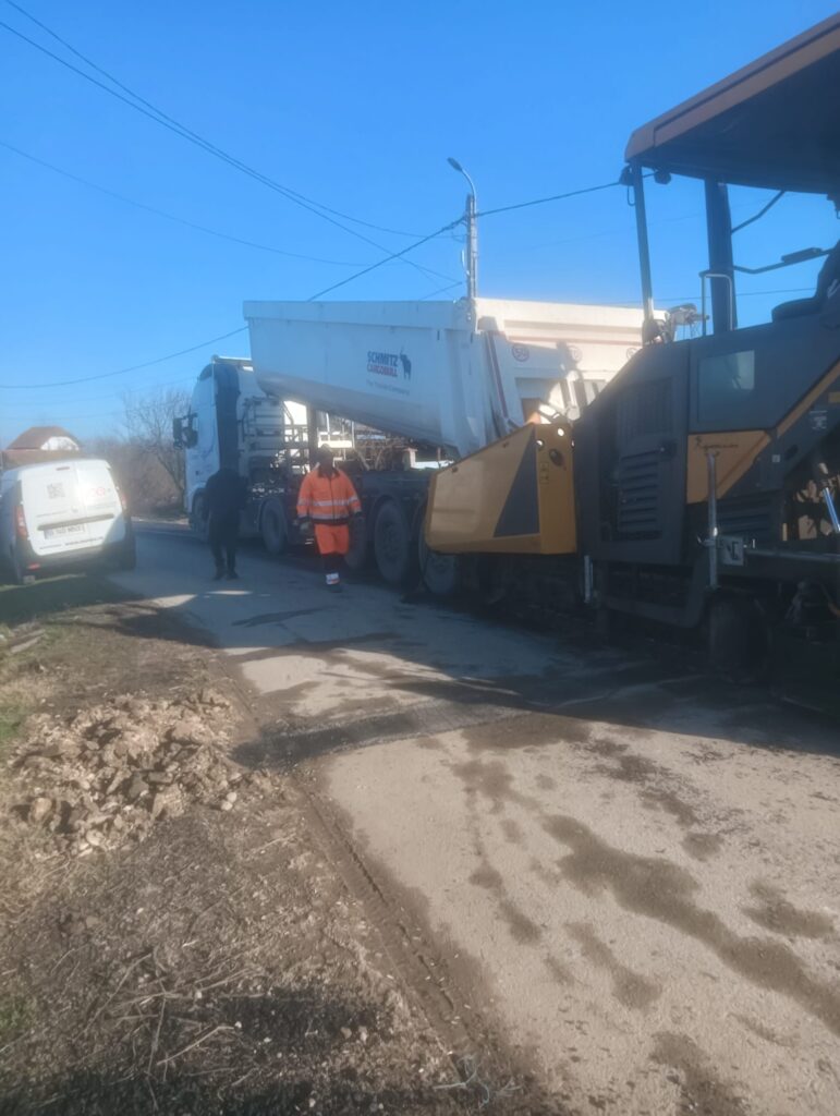 Primăria Bălești finalizează asfaltarea în satul Tămășești 6 Primăria Bălești finalizează asfaltarea în satul Tămășești - 25 noiembrie 2025 AccentNews.ro