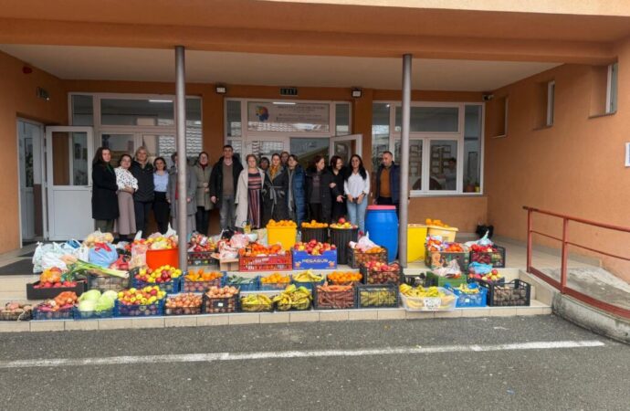 Activitatea de voluntariat la Școala Gimnazială “Sfântul Nicolae”- Săptămâna legumelor și fructelor donate 1 Activitatea de voluntariat la Școala Gimnazială “Sfântul Nicolae”- Săptămâna legumelor și fructelor donate