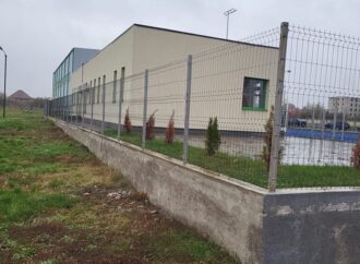 Teren de sport modern pentru elevii Colegiului „George Coșbuc” din Motru