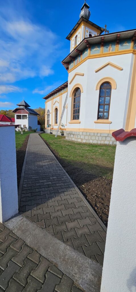 Gard nou la biserica din satul Runcu - 11 noiembrie 2025 AccentNews.ro