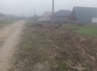 Lucrări de electrificare finalizate în comuna Bălești