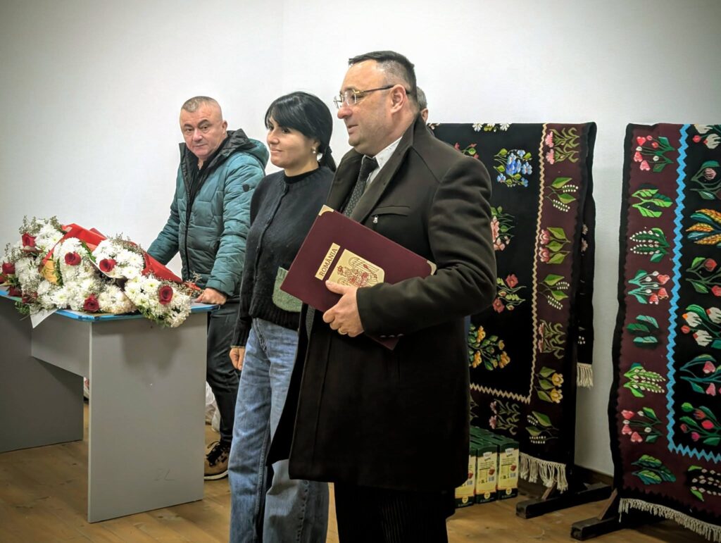 Momente speciale pentru comunitatea din Vaideeni - 24 decembrie 2025 AccentNews.ro