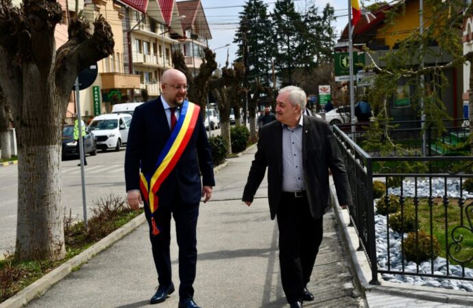 Sediu nou pentru Primăria Horezu, într-o clădire istorică reabilitată