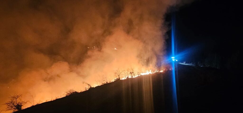 Incendii în Runcu și Mușetești: pompierii au intervenit pentru stingerea flăcărilor - 12 martie 2026 AccentNews.ro