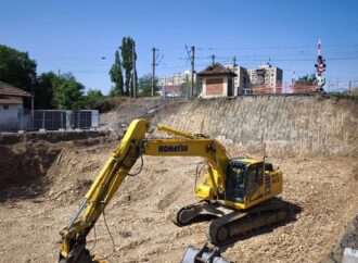 Continuă lucrările la pasajul sub calea ferată de pe strada Ana Ipătescu
