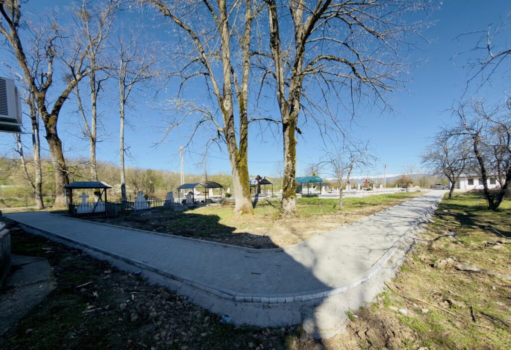 Investiții pentru comunitate: capelă nouă și curte modernizată la biserica din Ciuperceni - 8 aprilie 2026 AccentNews.ro