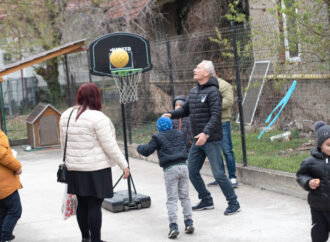 “Colorează lumea în albastru!”Ziua Internaţională de Conştientizare a Autismului, marcată la Complexul de Recuperare pentru Copilul cu Dizabilităţi