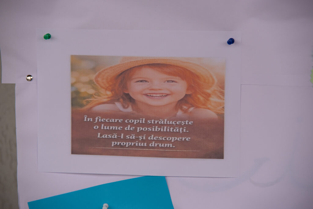 “Colorează lumea în albastru!”Ziua Internaţională de Conştientizare a Autismului, marcată la Complexul de Recuperare pentru Copilul cu Dizabilităţi - 2 aprilie 2026 AccentNews.ro