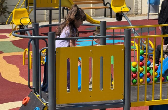 Loc de joacă nou inaugurat în comuna Olanu